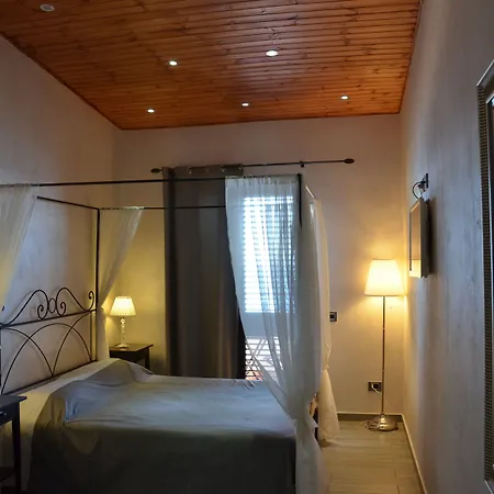 Marranzano 4* جيارديني ناكسوس