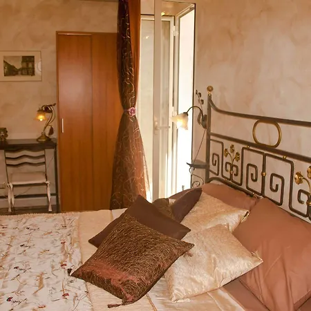 Marranzano فندق مبيت وإفطار 3*